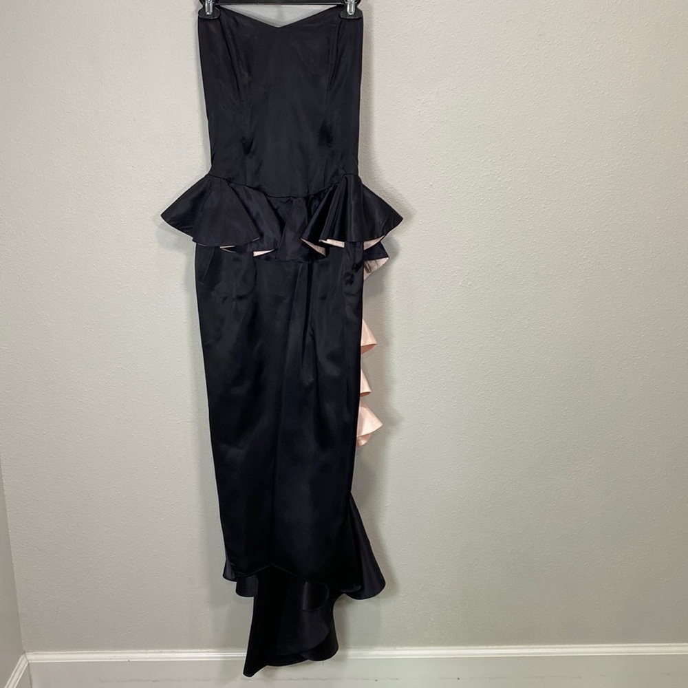 Gunne sax by Jessica McClintock strapless dress with ruffle bow back‎